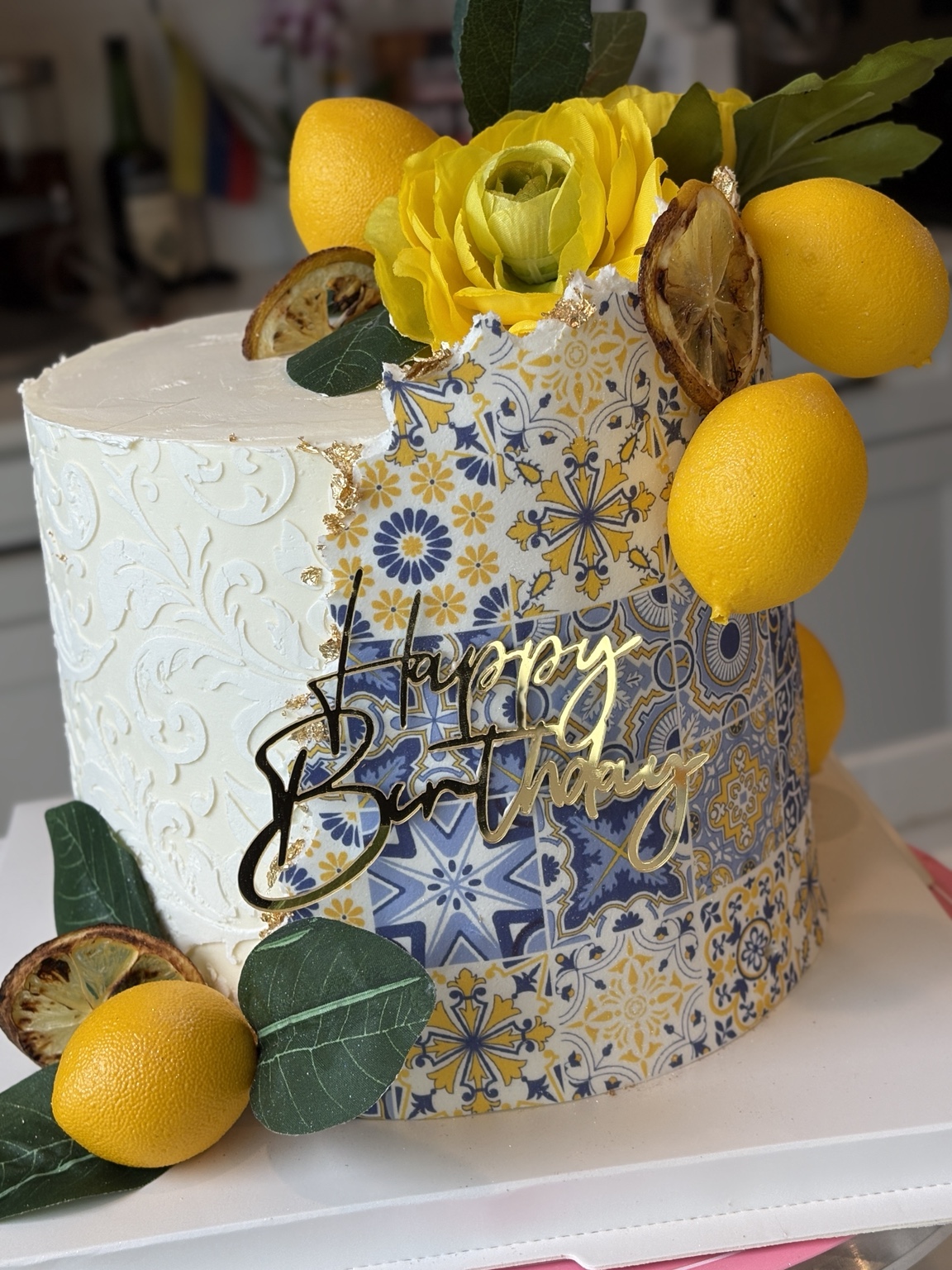 Mediterranean lemon floral cake